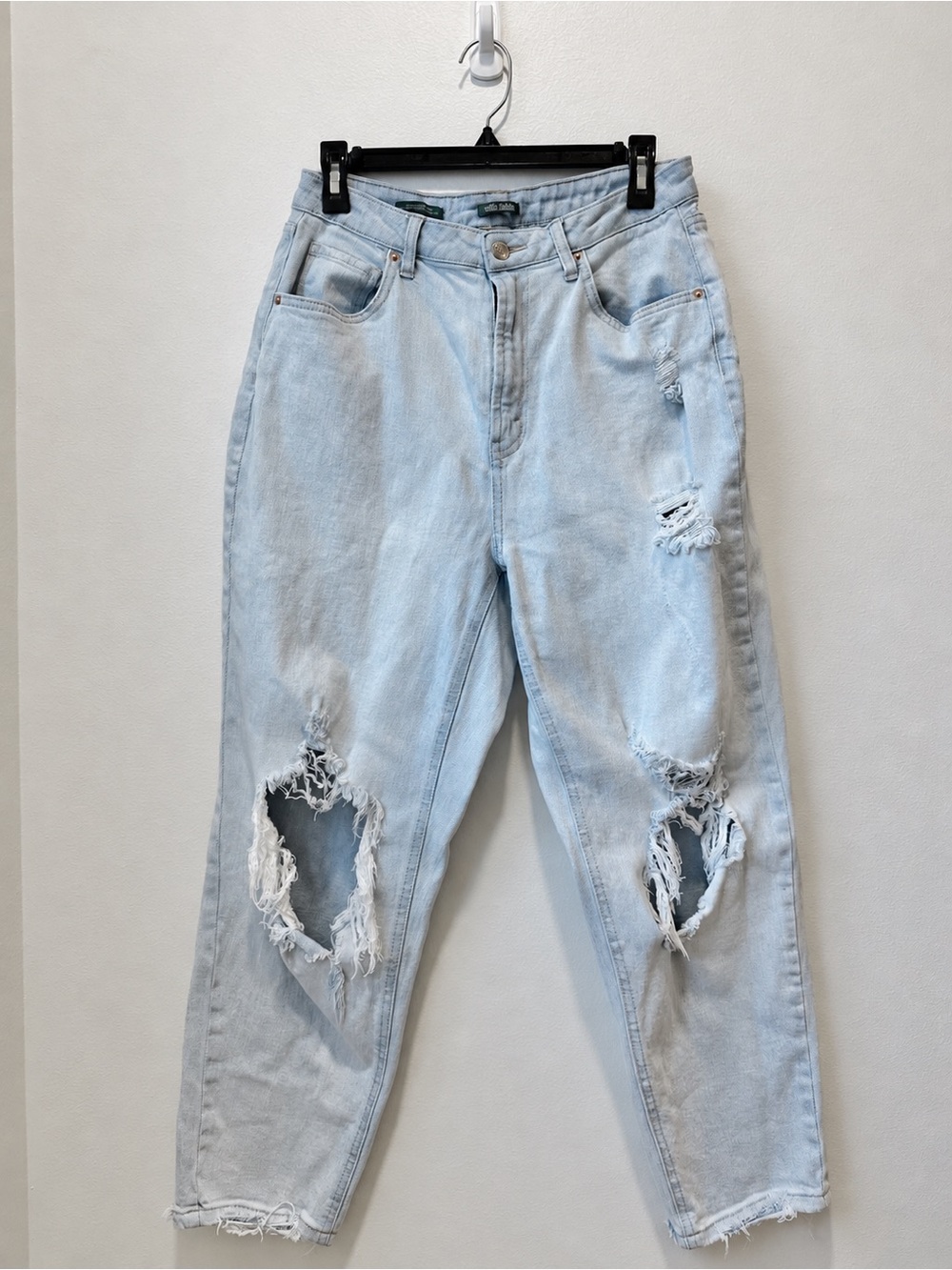 Wild Fable Distressed Light Wash Mom Jeans Size 12 Ripped Raw Hem High Rise